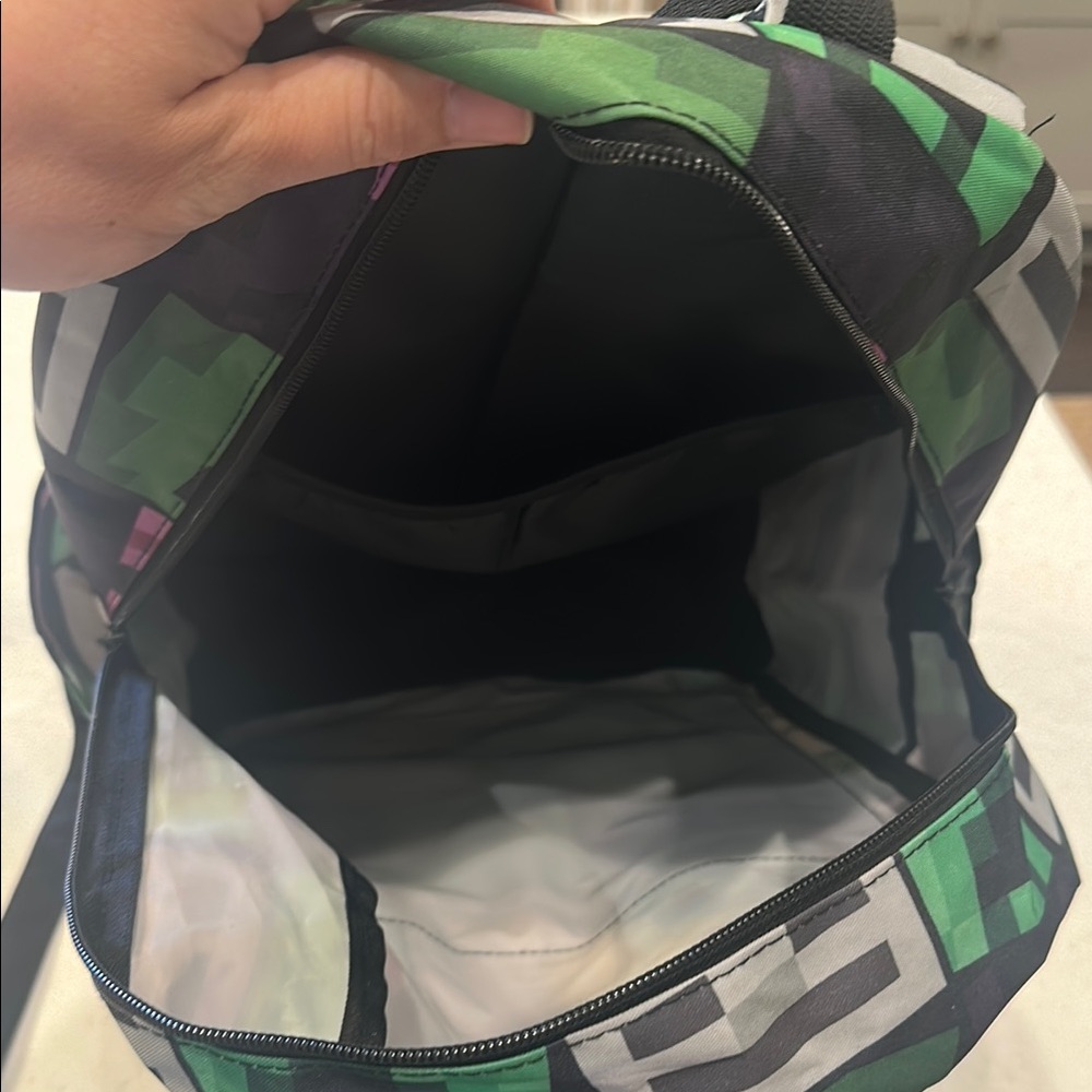 Minecraft Backpack - Picture 3 of 4